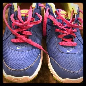 ✳️ Nike Revolution 2 Running Shoe ✳️